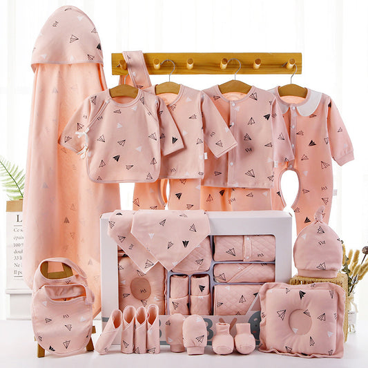  Elegantes Kuscheltraum Baby-Set in einer hochwertigen Geschenkbox, perfekt abgestimmt mit weichen, hochwertigen Kleidungsstücken und Accessoires für Neugeborene. Ideal als Geschenk für frischgebackene Eltern.