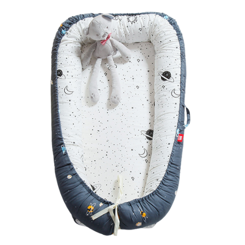 Luna Babygrippe - Sicherer und geborgener Schlaf für Ihr Baby. Optimale Schlafqualität und Sicherheit in stilvollem Design. Perfekt für entspannte Nächte und glückliche Eltern. #Babyschlaf #Sicherheit #Elternliebe"